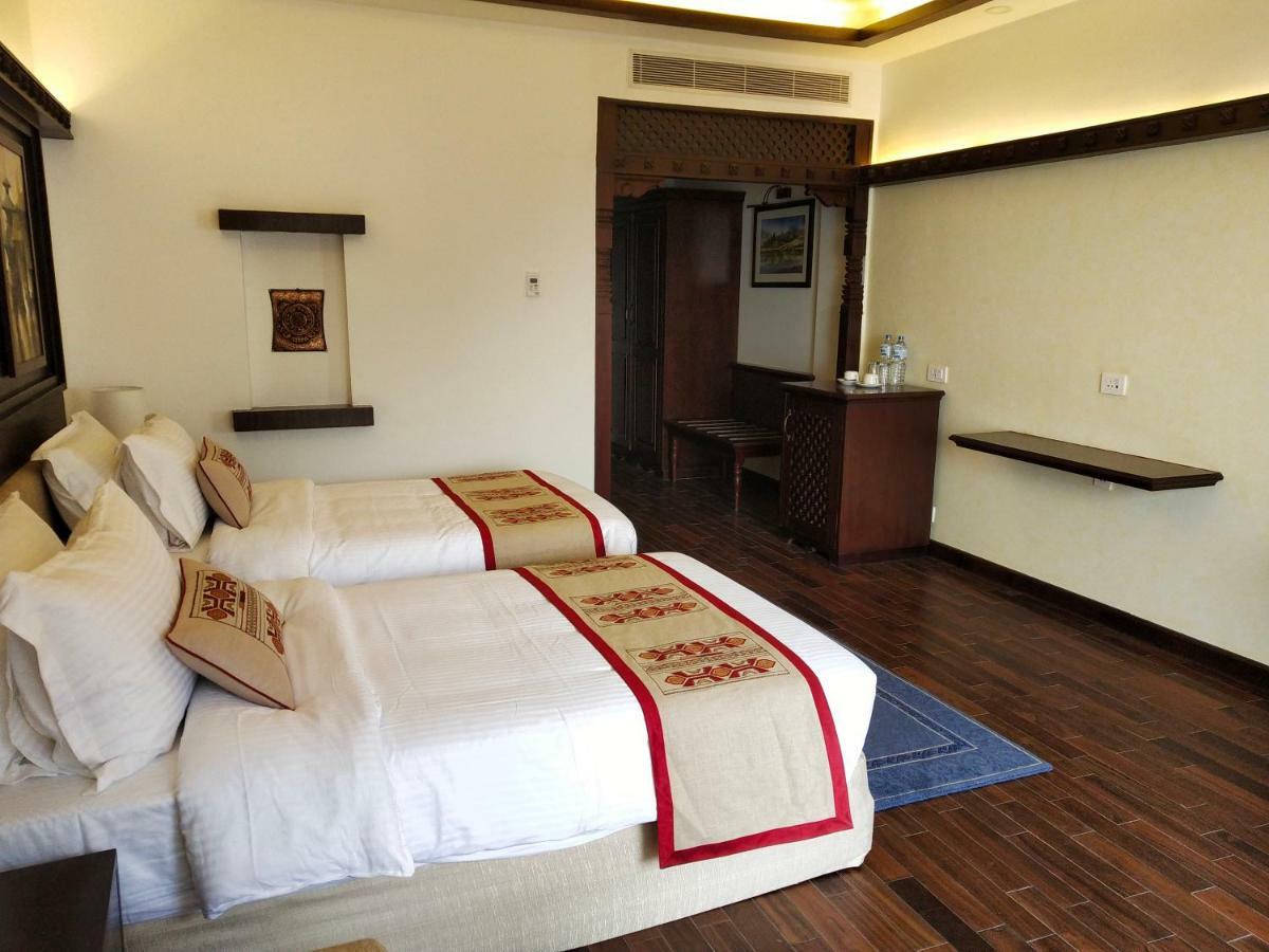 Chandragiri Hills Resort Thānkot Exterior photo