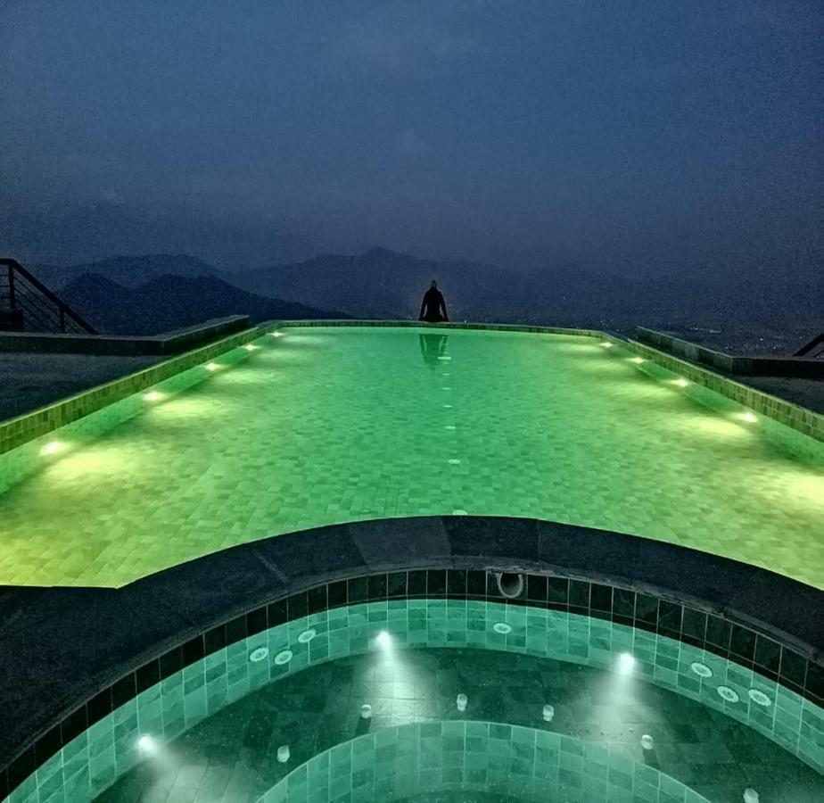 Chandragiri Hills Resort Thānkot Exterior photo