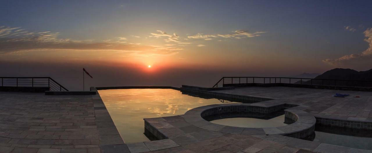 Chandragiri Hills Resort Thānkot Exterior photo